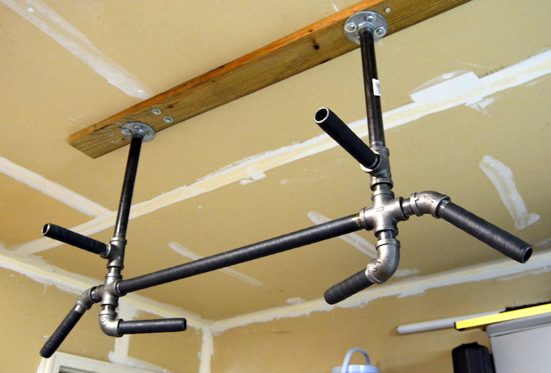 Small Adjustable Ceiling Wall-Mount Pull-Up Bar